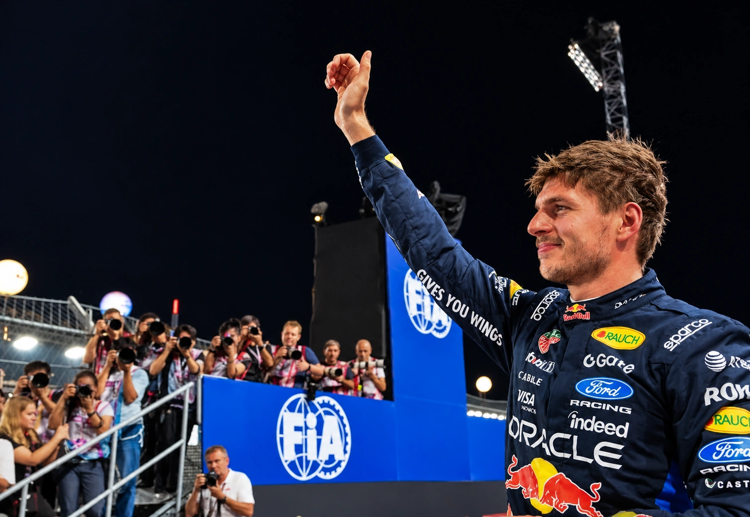 Max Verstappen gana la carrera sprint del GP de Singapur 2026 de Fórmula 1